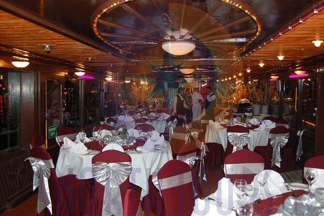 Dubai Marina Luxury Dinner Cruise with Buffet, Live Entertainment - The Experience in Detail