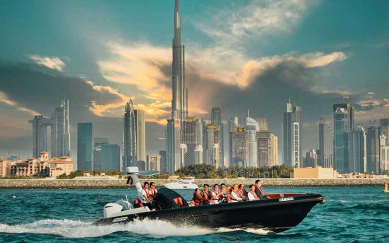 Dubai Marina: The Black Boats 60-Min Private Tour - Key Points