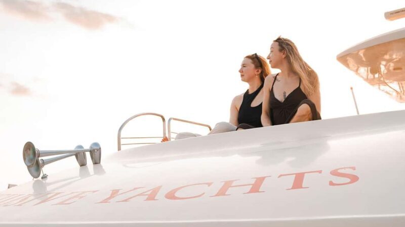 Dubai Marina Yacht Tour: Ain Wheel, JBR & Harbour in 1 Hour - FAQ