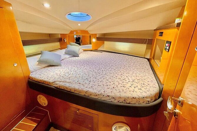 Dubai Marina Yacht Tour - Who Will Love This Experience?