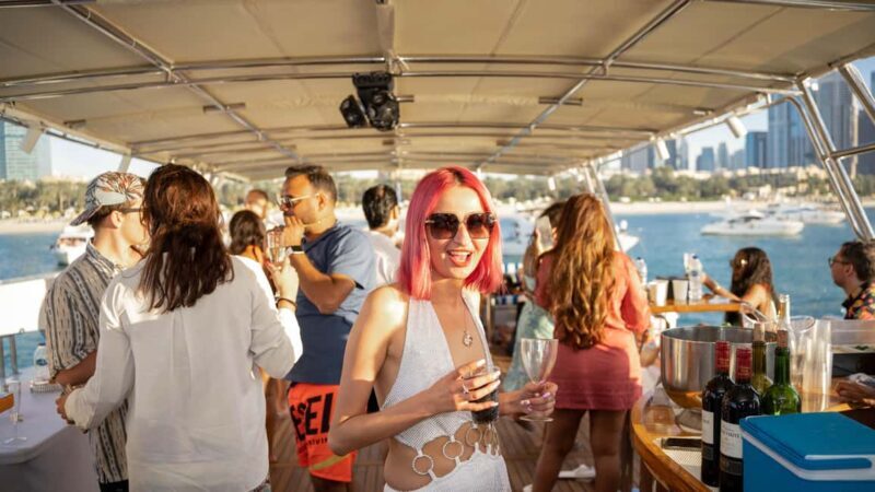 Dubai Morning Yacht Burj Al Arab Tour with Bites & Drinks - Final Thoughts: Who Should Consider This Tour?