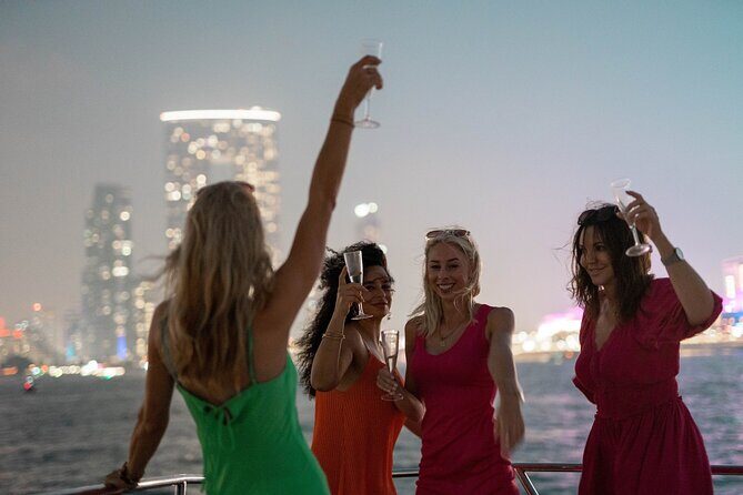 Dubai Night Yacht Party with Canapes and Drinks - FAQ