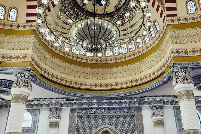 Dubai: Old Dubai walking tour, tasting , Market & Abra boat ride - What to Expect on the Tour