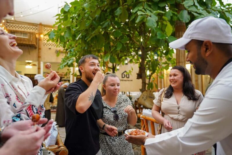 Dubai: Old Town, Souks, Street Food, Guided Tour & Abra Ride - Exploring Dubai’s Old Town: What to Expect