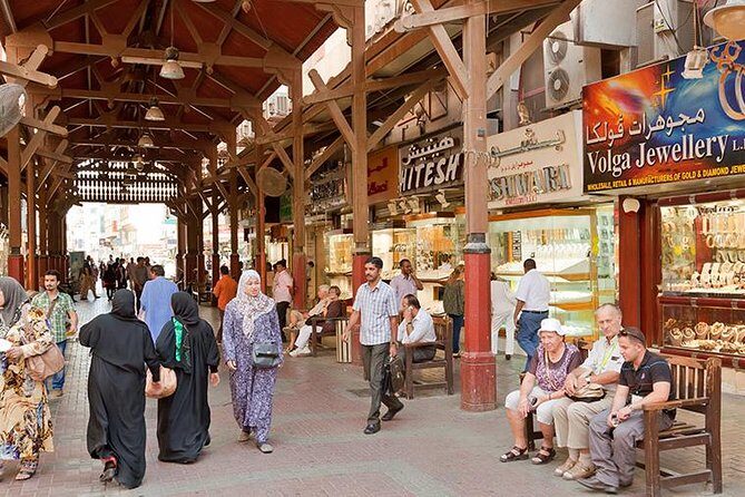 Dubai Personalised Sightseeing Tour in 4x4 Private Vehicle - Who Will Love This Tour?