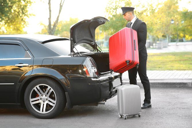 Dubai Private Airport Transfer (DXB) to Downtown - The Experience: What to Expect