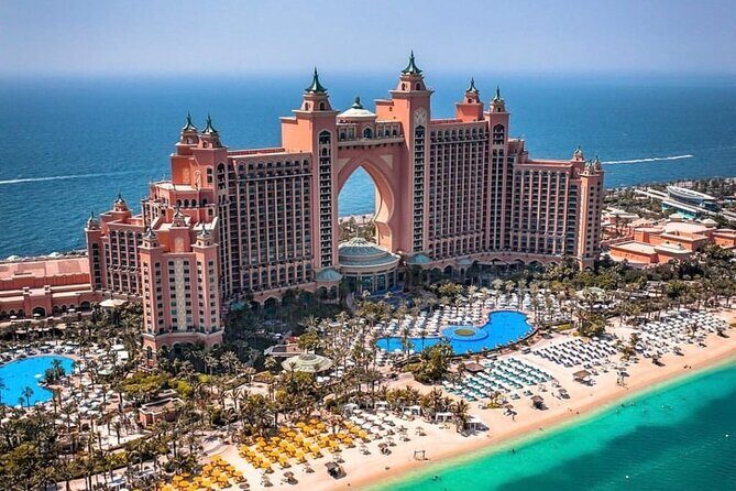 Dubai Private City Tour With Burj Khalifa 124,125L - FAQs