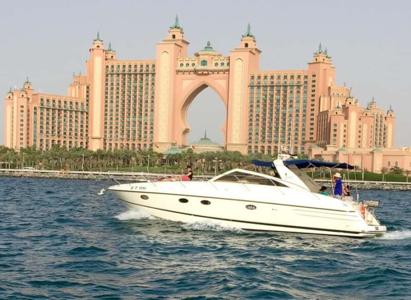 Dubai: Private Sunset Yacht Tour from Dubai Marina - The Sum Up