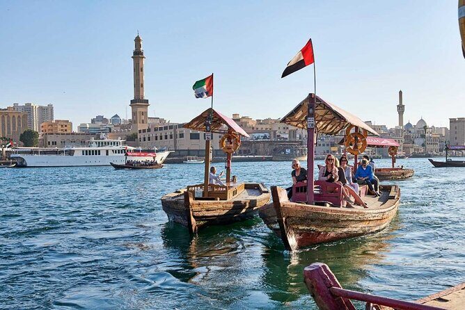 Dubai Private Tour to Major Attractions Photo stop for 6-7 hours - FAQs