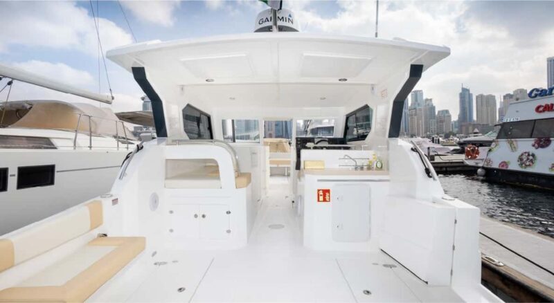 Dubai: Private Yacht Tour 36ft (+1 hr free) offer till Sep15 - Key Points