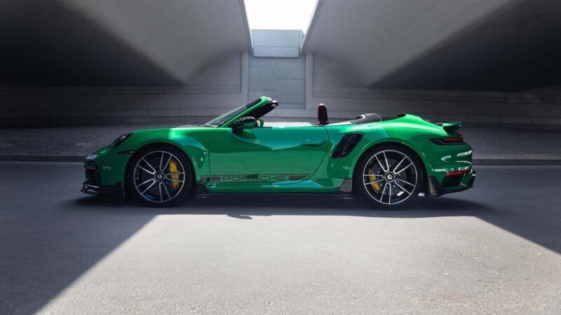 Dubai: Rent Porsche 911 Turbo S - Is It Worth the Price?