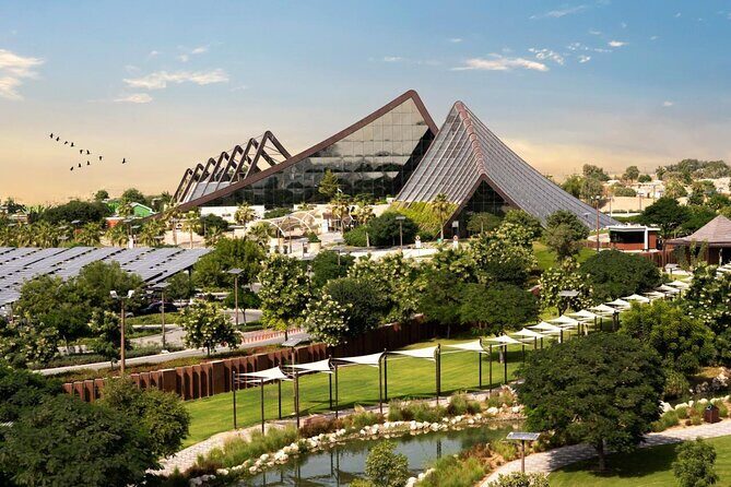Dubai Safari Park Tickets with Options - Dining and Shopping