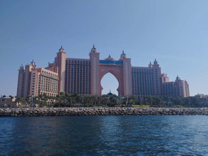 Dubai: Sailboat Cruise incl. Atlantis, Burj Al Arab/Khalifa - Who Should Consider This Experience?