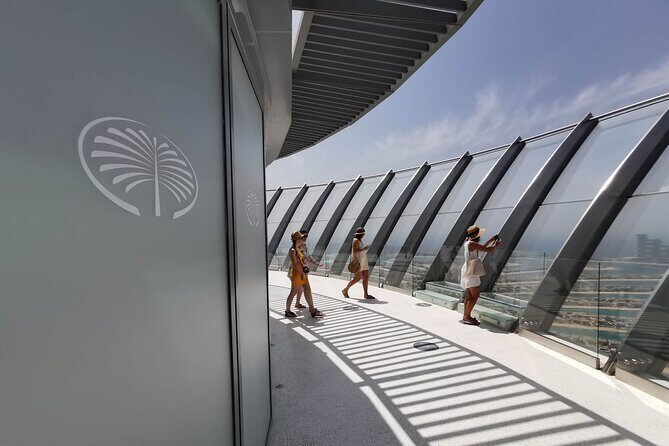 Dubai Sightseeing Tour with Admission to The Palm View Tower and Pickup - FAQ  
