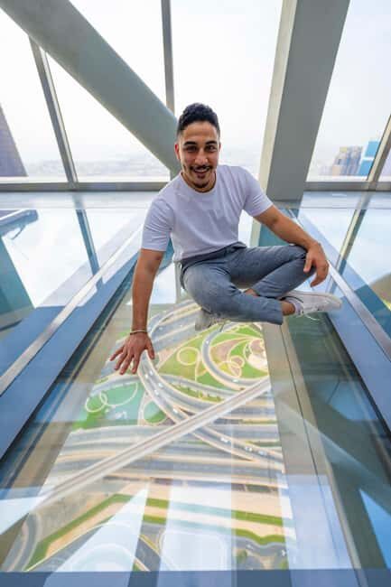 Dubai: Sky Views Observatory Ticket with Optional Extras - FAQ