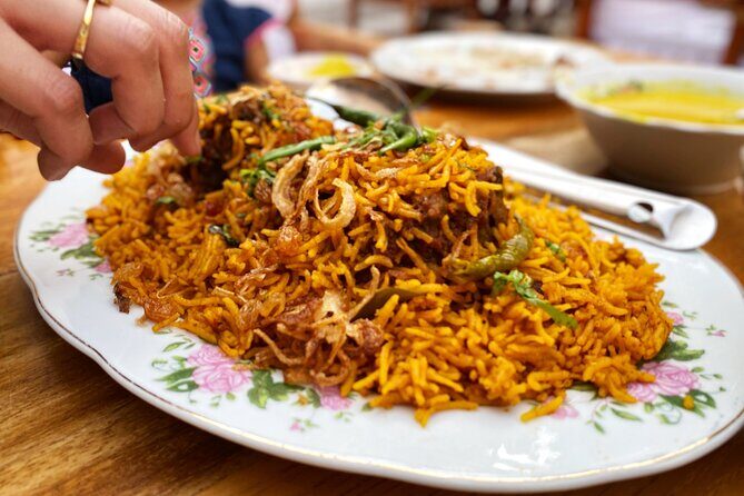 Dubai Souks, Food & Culture Walking Tour - Authenticity and Unique Insights from Reviewers