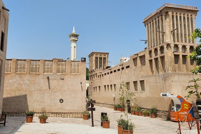 Dubai Souks, Museum, Street Food Walking Tour with Hotel Transfer - An In-Depth Look at the Tour Itinerary