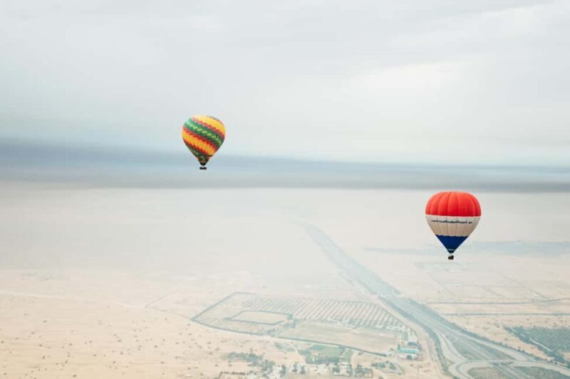 Dubai: Sunrise Hot Air Balloon Tour Over the Desert - Practical Tips for Your Experience