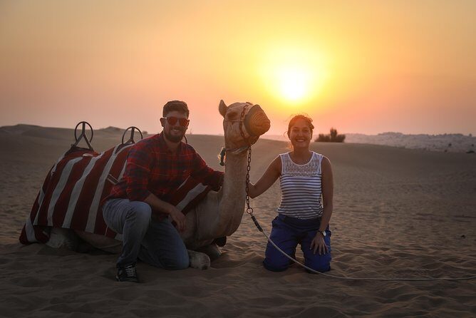 Dubai: Sunset Camel Trek, Al Khayma Camp, Stargazing & BBQ - Stargazing and Nighttime Magic