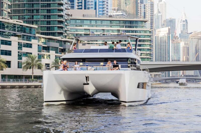 Dubai: The Luxury Yacht Tour with Live BBQ Option - Who Is This Tour Best For?