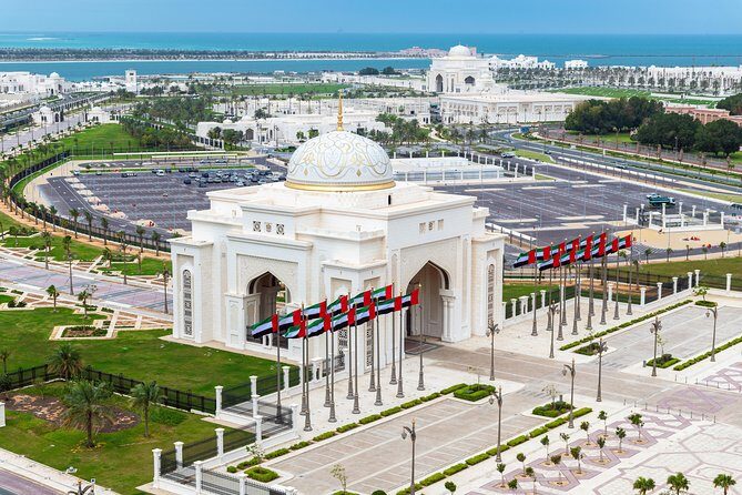 Dubai to Abu Dhabi Day Trip: Grand Mosque, Palace & Etihad Towers - FAQs