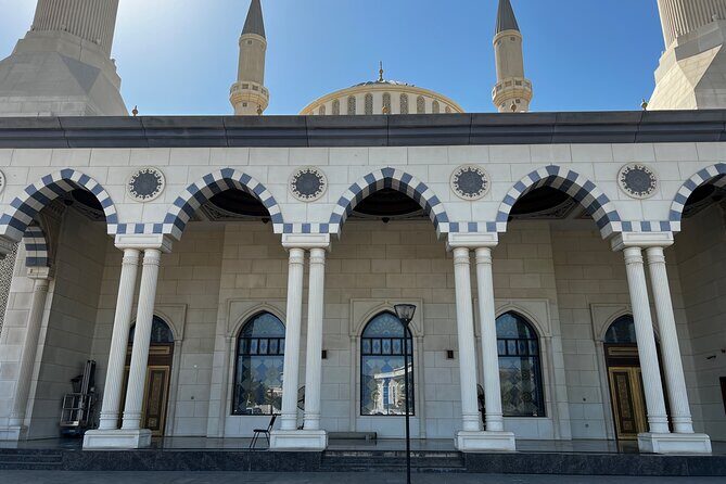 Dubai Top Attractions, Blue Mosque, Local Markets with Abra ride - A Closer Look at the Tour Experience
