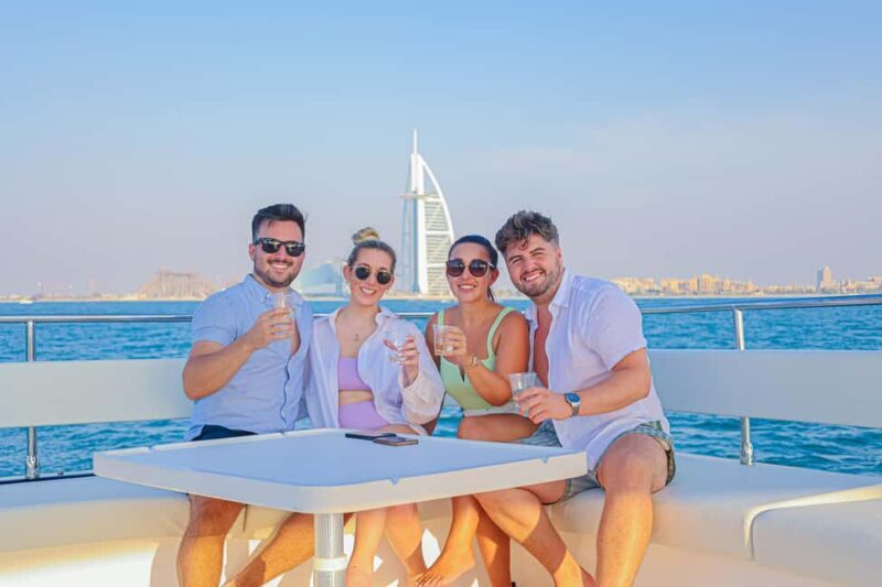 Dubai Waves & Dunes: Luxury Yacht Cruise w/ Red Dunes Safari - Transition to the Coast: Dubai’s Skyline from the Water