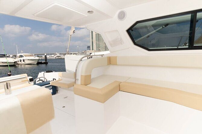 Dubai Yacht Book 36ft Yacht on rent in Dubai up to 10 persons - Practical Details