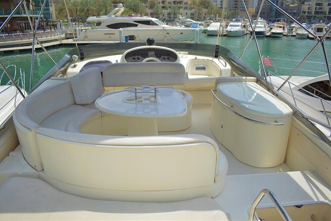 Dubai Yacht Rental - Book 58 ft Private Yacht up to 28 persons - FAQ