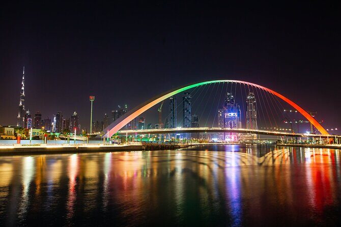 Dubai's Highlights: 4-Hour City Tour with Dubai Frame Ticket - Key Points