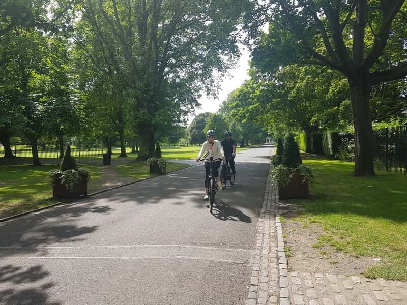 Dublin: 3-Hour 'Stories and Sights' Guided Bike Tour - Key Points