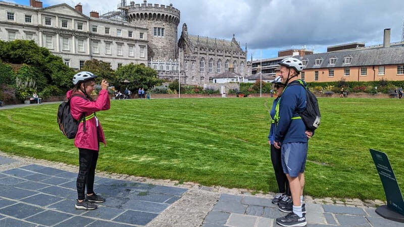 Dublin: 3-Hour 'Stories and Sights' Guided Bike Tour - A Closer Look at the Dublin Bike Tour Itinerary