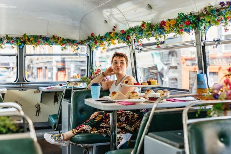 dublin-afternoon-tea-vintage-bus-tour