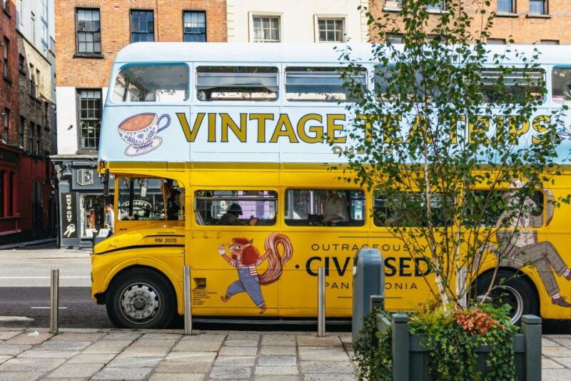 dublin-afternoon-tea-vintage-bus-tour
