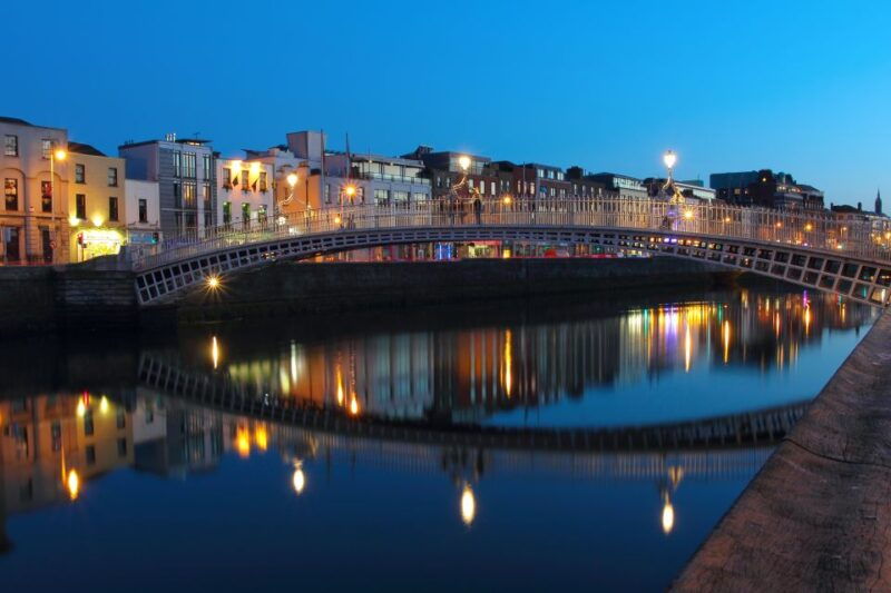dublin-big-bus-panoramic-night-tour-with-live-guide