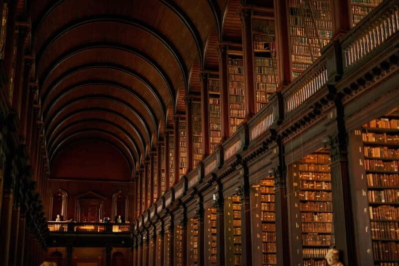 Dublin: Book of Kells, Dublin Castle and Christ Church Tour - Key Points