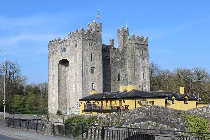 dublin-city-private-award-winning-luxury-car-tour