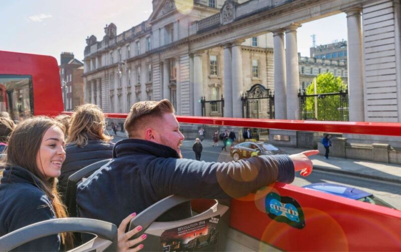 dublin-city-sightseeing-hop-on-hop-off-bus-tour