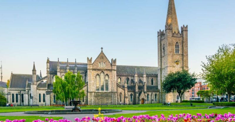 dublin-city-st-patricks-cathedral-half-day-tour-by-car