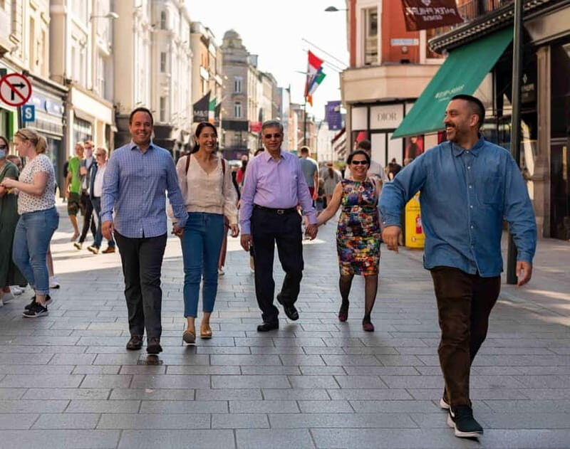 Dublin: Family Photoshoot with Edited Photos - Delivery and Value