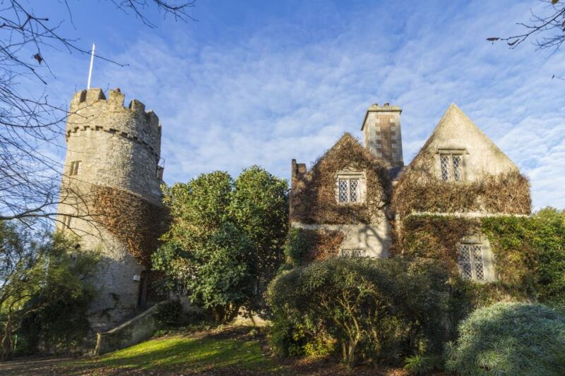 dublin-full-day-howth-and-malahide-castle-tour