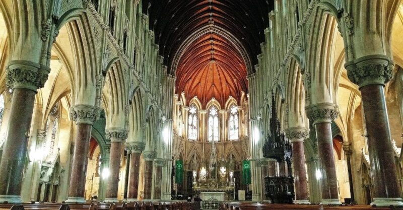 dublin-full-day-tour-to-cork-cobh-and-blarney-castle