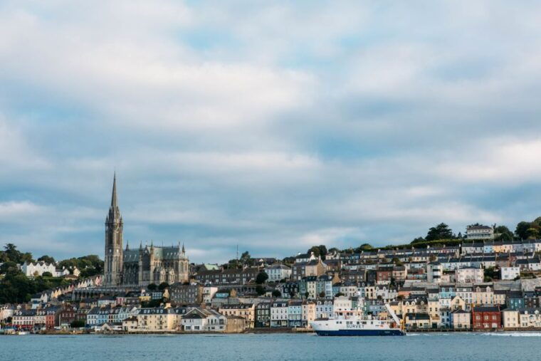 dublin-full-day-tour-to-cork-cobh-and-blarney-castle