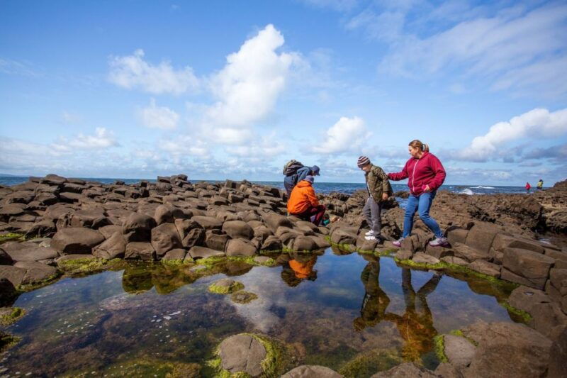 dublin-giants-causeway-belfast-titanic-or-black-taxi