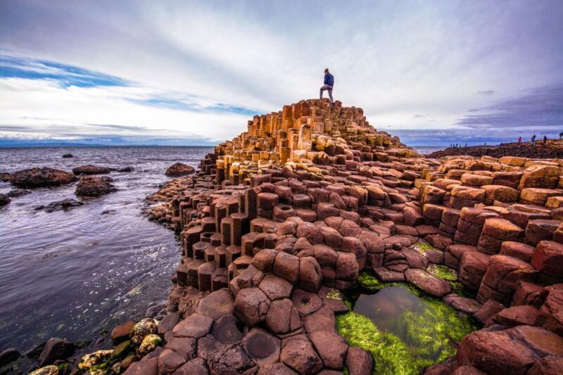 dublin-giants-causeway-dark-hedges-dunluce-belfast-tour