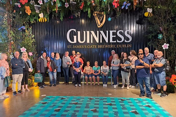 dublin-guinness-storehouse-molly-malone-statue-and-book-of-kells