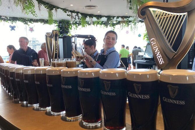 dublin-guinness-storehouse-molly-malone-statue-and-book-of-kells
