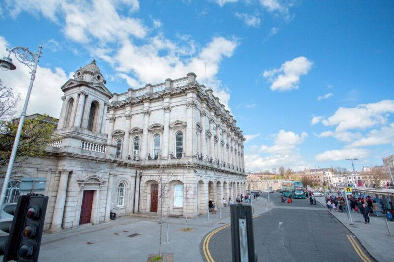 dublin-hop-on-hop-off-bus-tour