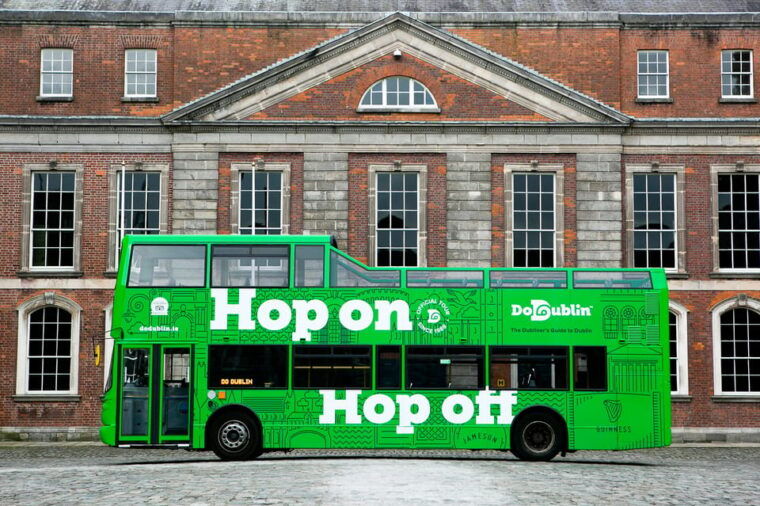 dublin-hop-on-hop-off-tour-with-live-german-commentary