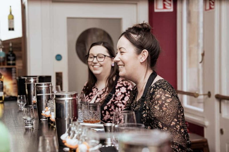 Dublin: Irish Whiskey Museum Whiskey Cocktail Masterclass - The Value of the Experience